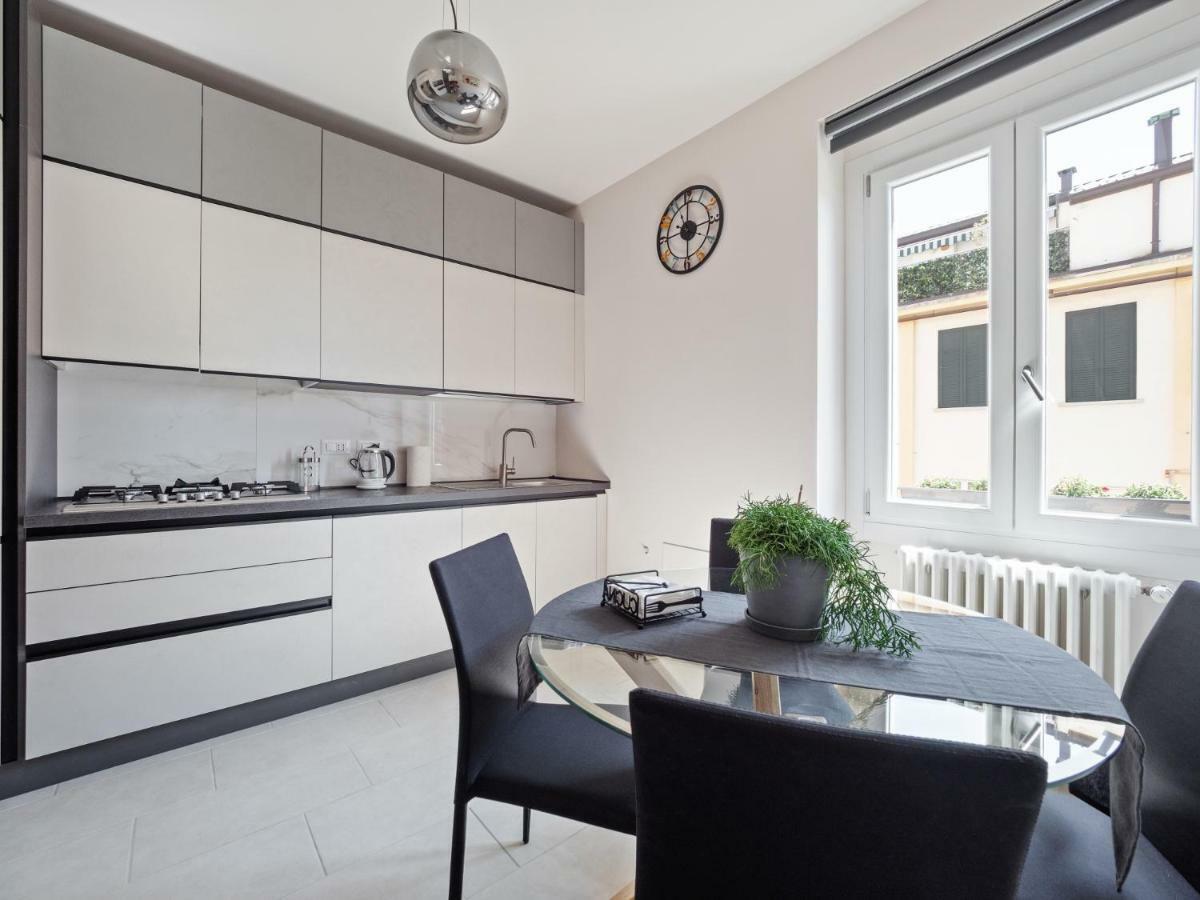 Appartamento Ugolini Milano Esterno foto