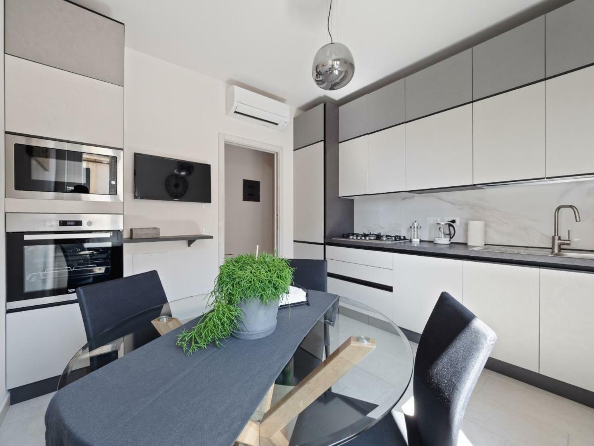Appartamento Ugolini Milano Esterno foto