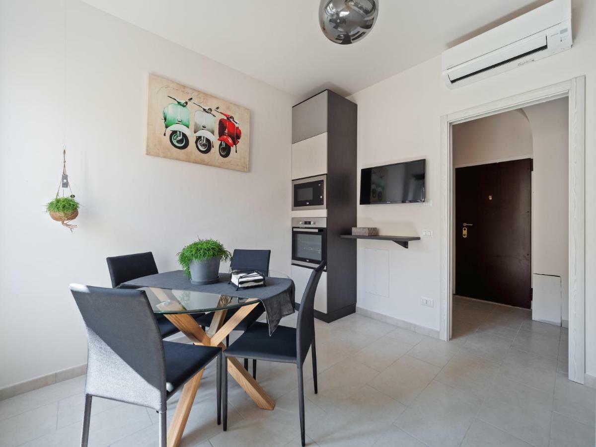 Appartamento Ugolini Milano Esterno foto