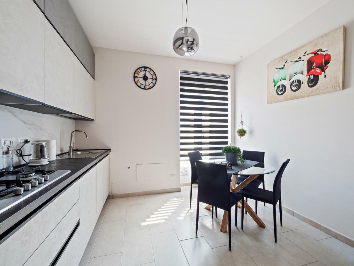 Appartamento Ugolini Milano Esterno foto